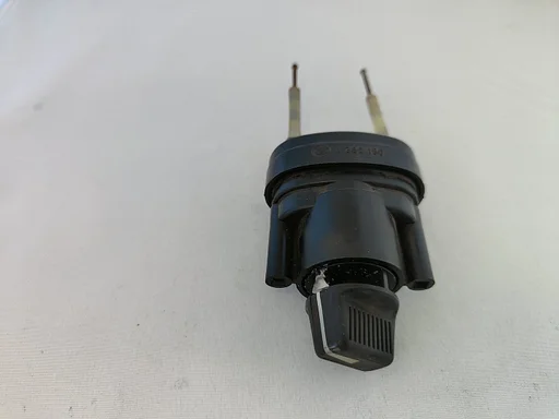 Schakelaar lichthoogte koplamp hoogte verlichting BMW 5 serie E28 63121368656 1368656