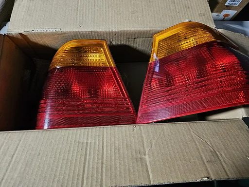 Achterlicht set nieuw BMW 3 serie E46 tot bouwjaar 9/2001 82199416997 9416997