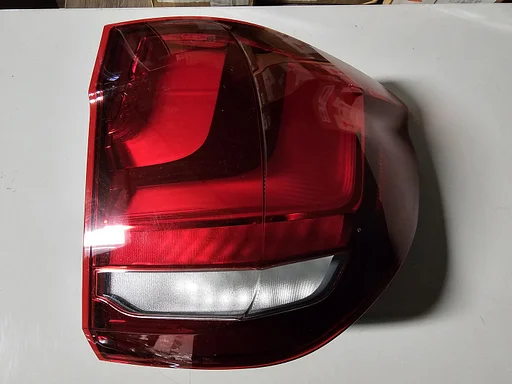 Achterlicht op zijpaneel links nieuw BMW X5 serie F15 63217470886 7470886