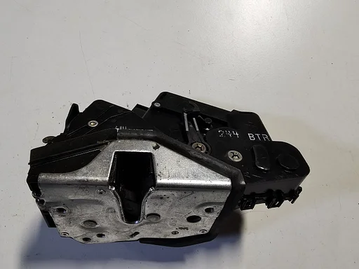 Deurslot EU rechts voor binnenzijde deur BMW E46 sedan touring 51217011244 17011244