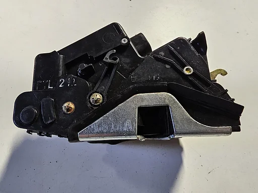 Deurslot EU rechtsvoor binnenzijde deur BMW E46 sedan touring 51217011242 7011242
