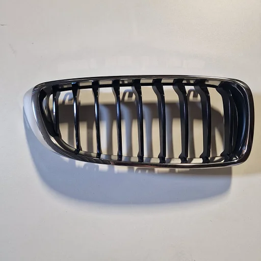 Grille chroom zwart RECHTS BMW 4 serie gebruikt F32 F33 F36 - 51137294818 7294818