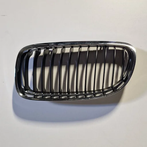 Grille chroom LINKS BMW 3 serie - gebruikt E90 E91 LCI - 51137201967 7201967