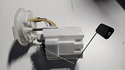 Brandstof pomp opvoerpomp benzinepomp in de tank BMW  2 / X1 X2 F45 F46 F48 F39 Mini F60 Serie 16117300465 7300465 0580200504