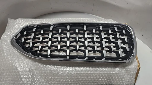 Grille  rechts sportline BMW Z4 serie G29 51117489710 7489710