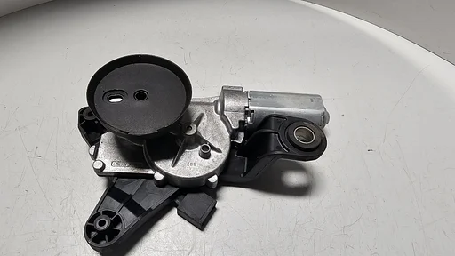 Ruitenwisser motor achterzijde klep BMW 3 serie F31 F11 + LCi  67637311415 7311415