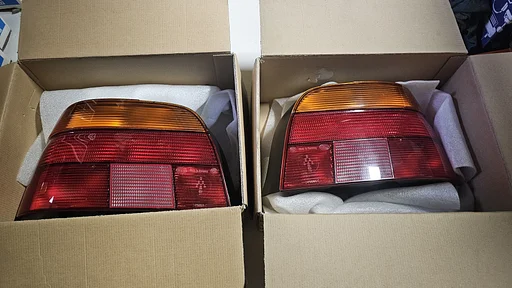 Achterlicht set wit rood BMW 3 serie E36 compact 08314 08315