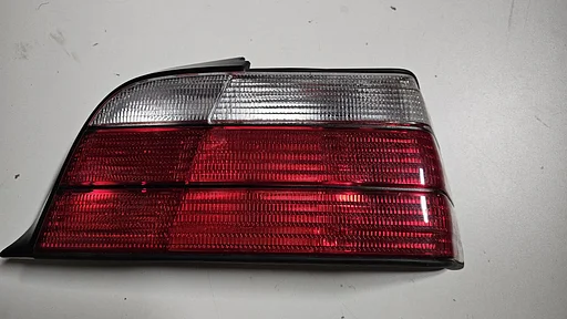 Achterlicht wit rood rechts imitatie BMW 3 serie Coupe BM017-U2002 82199405443 9405443
