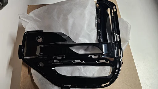 M bumper rooster mistlamp rechts BMW X5 serie G05 51118746240 8746240