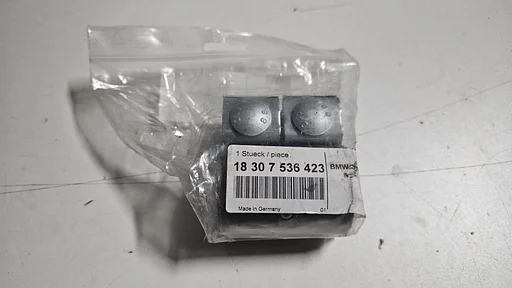 Uitlaatklem pijpverbinder 75 X 90 Diverse BMW modellen 18307536423 7536423