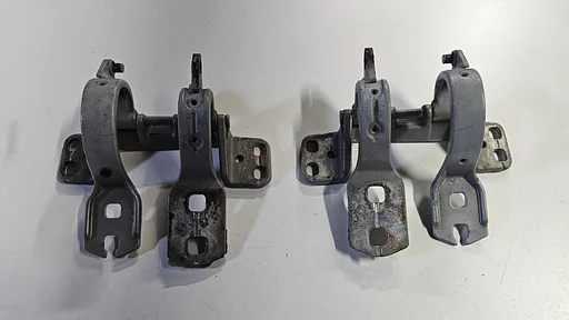 Achterklep scharnieren set BMW X5 serie E53 41627006120 7006120 Titan silver 354