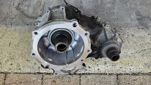 Tussenbak transfer box BMW X5 E53 4.4 i 27107504568 7504568 NV125
