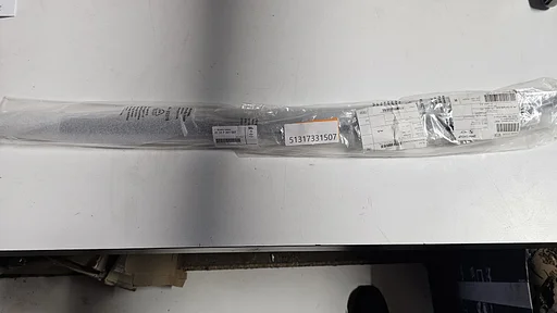 Zwarte raamlijst buitenzijde links voorzijde BMW 2 serie F48 + LCi 51317331507 7331507