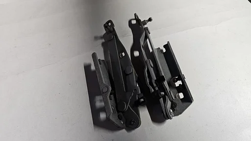 Achterklep scharnier set BMW Z3 8397327 8397328 41628413371 41628413372