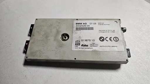 Antenne versterker Diversity BMW X3 serie E83 + LCi 65203402526 3402526 65203452099 3452099