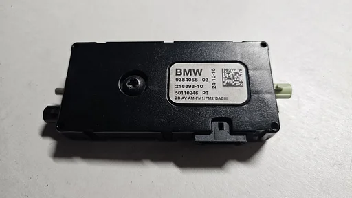 Antenne versterker Diversity BMW 5 / 7 serie F90 G30 G11 G12 65209384055 9384055