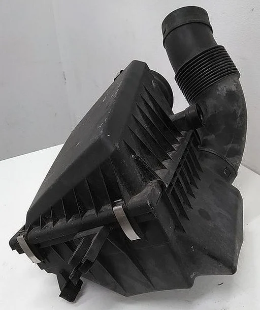 Luchtfilter huis 4.4i M62 BMW X5 serie E53 13711437112 1437112