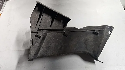 Afdekking Binnenscherm airduct rechts BMW X5 serie E53 51718402426 8402426