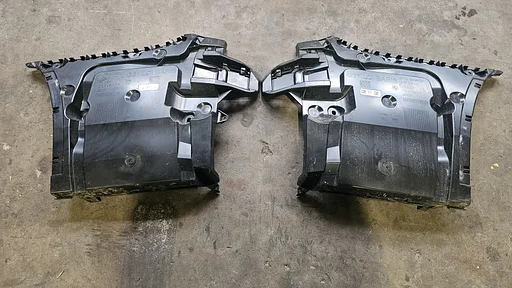 Achter bumper montage steun bracket set links BMW 5 serie G31 Touring 51119498625 9498625 51119498626 9498626