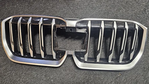 Grille spaaks grijs zwart X line BMW X1 U11 U12 51139880301 9880301