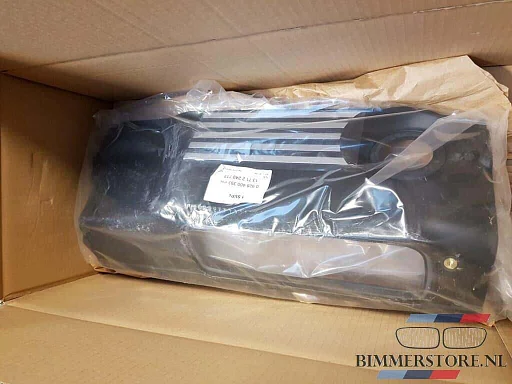 Afdekplaat luchtfilter motorruimte BMW E46 330d (xd) 13712249717 6922555