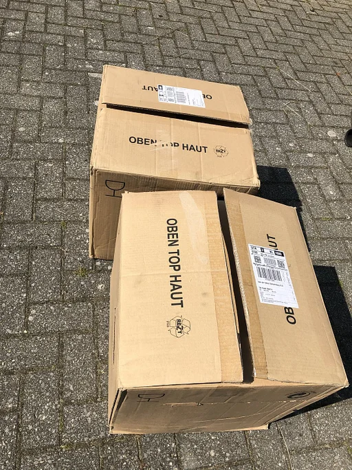 4 x BMW 118 F20 en F21 Stalen Velgen 5 x 120 16 Inch ET33 NG 72,5 Mm en 4 x Originele wieldoppen 6791806