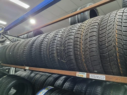 225/45/17 Winterbanden diverse A-merken 6+mm vanaf €50 p st. 2254517 225/45 R17