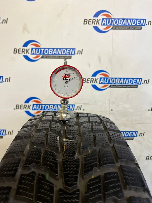 4x Dunlop GrandTrek SJ6 225/65 R18 103Q 225/65/18 2256518 (prijs = 4 banden)