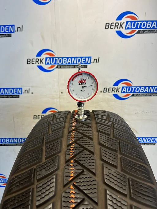 4x Vredestein Wintrac Pro 235/55 R17 99H 235/55/17 2355517 (prijs = 4 banden)