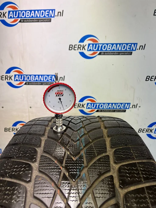 2x Dunlop SP Winter Sport 4D 295/40 R20 106V 295/40/20 2954020 (prijs = 2 banden)