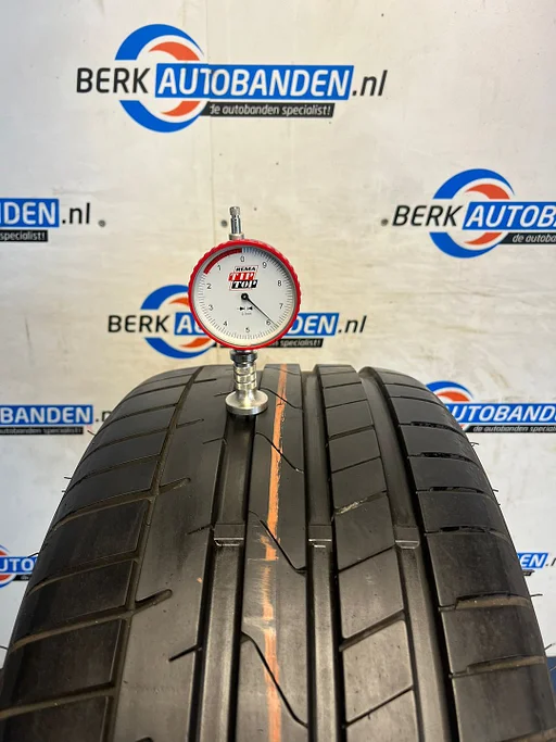 2x Petlas Velox Sport PT741 235/40 ZR17 94W 235/40/17 2354017 (prijs = 2 banden)