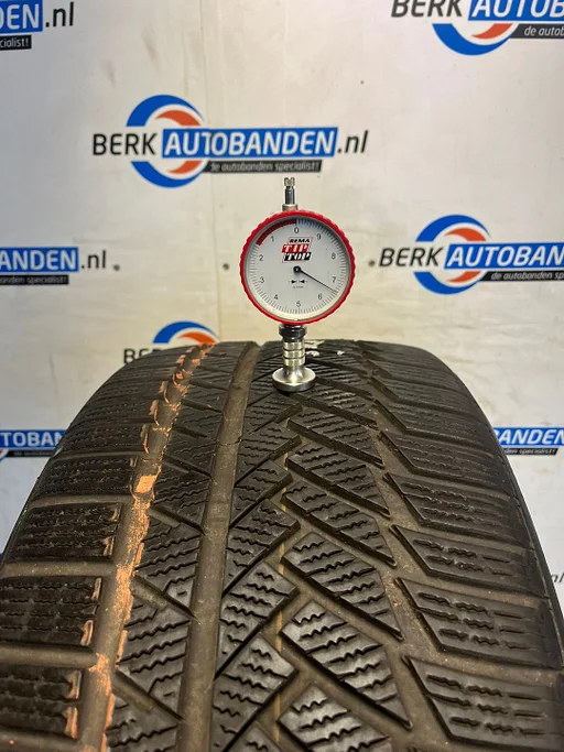 2x Continental WinterContact TS850P 255/40 R19 100V 255/40/19 2554019 (prijs = 2 banden)