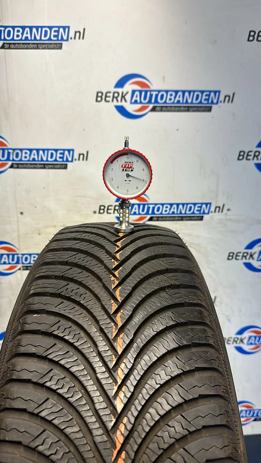 2x Michelin Alpin 5 XL 195/55 R20 95H 195/55/20 1955520 (prijs = 2 banden)