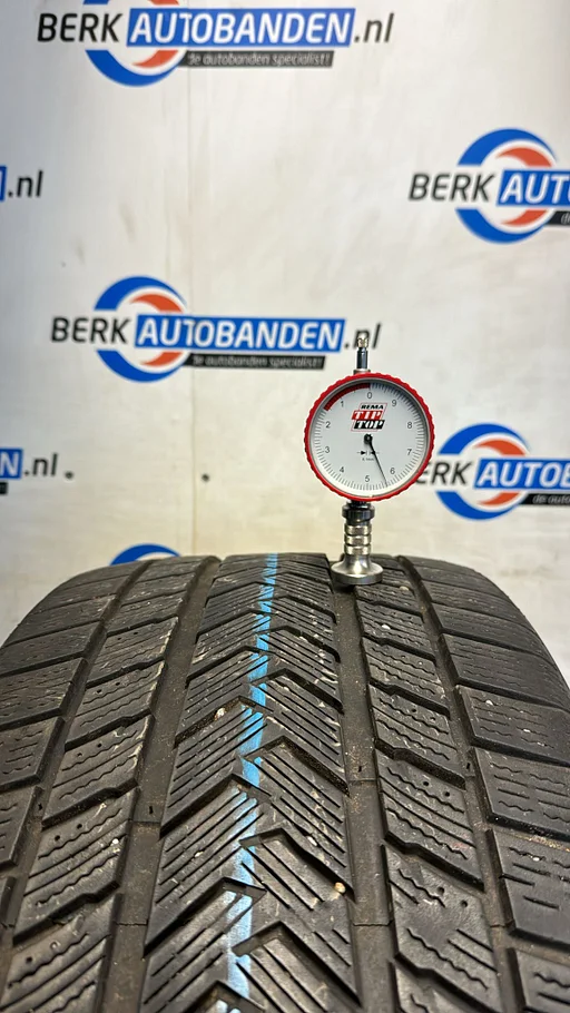2x Gripmax Status Pro Winter 255/35 R20 97V XL 255/35/20 2553520 (Prijs = 2 banden)