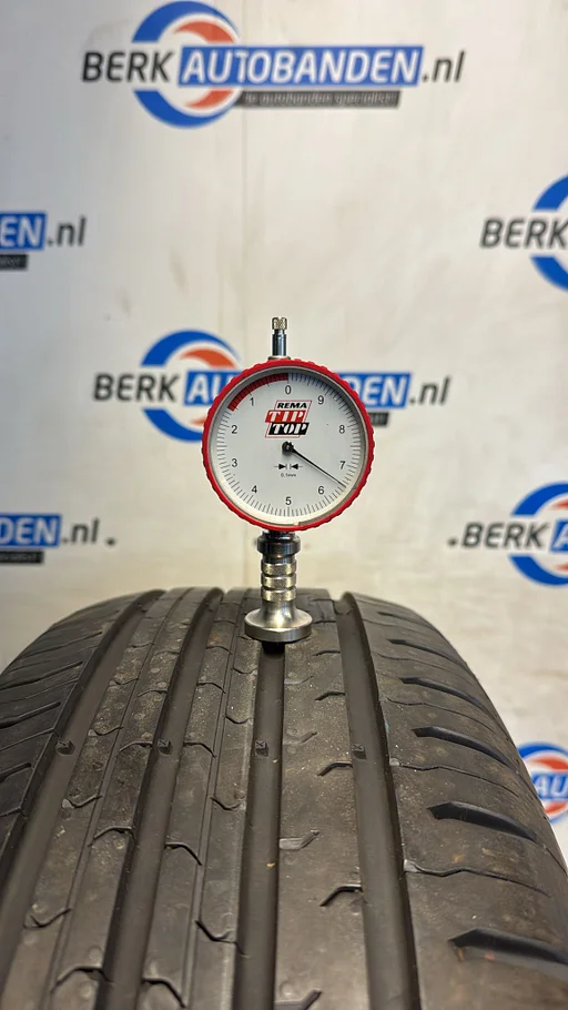 4x Continental Ecocontact 5 (DEMO) 215/65 R17 99V 215/65/17 2156517 (Prijs = 4 banden)