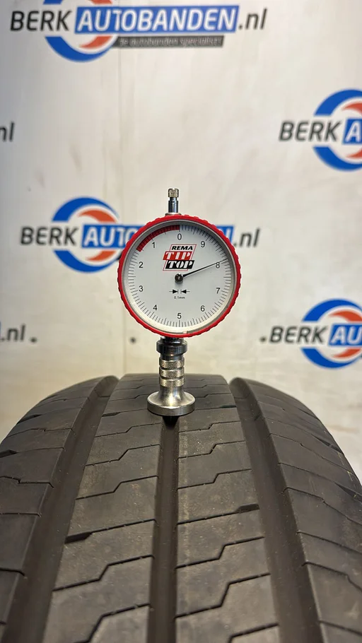 2x Continental VanContactEco (Demo) 205/75 R16C 116/114R 205/75/16C 2057516C (Prijs = 2 banden)