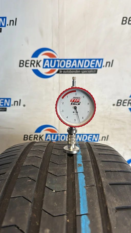 2x Vredestein Ultrac satin 225/40 R18 92Y XL 225/40/18 2254018 (Prijs = 2 banden)