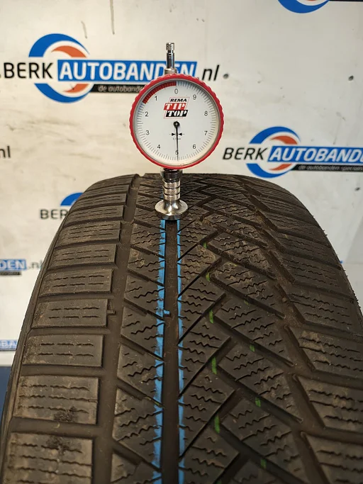 2x Continental Wintercontact TS850P 225/40 R18 92V 225/40/18 2254018 (prijs = 2 banden)