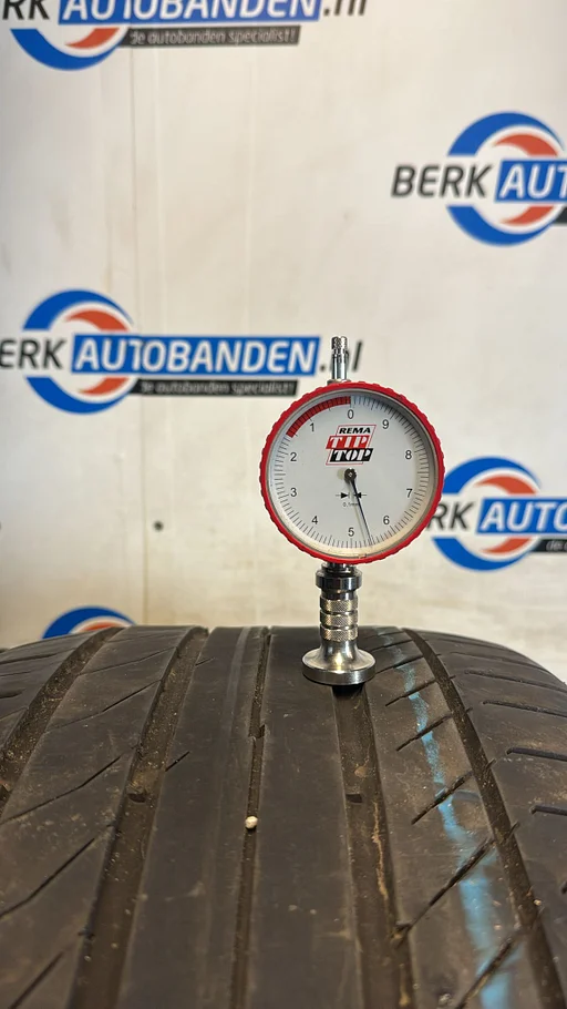 2x Continental Sportcontact 5 SSR 255/45 R18 99W (RFT) 255/45/18 2554518 (Prijs = 2 banden)