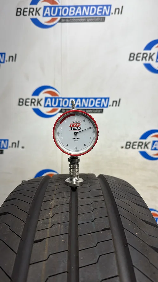 2x Continental VanContactEco (Demo) 205/65 R16C 107/105T 205/65/16C 2056516C (Prijs = 2 banden)