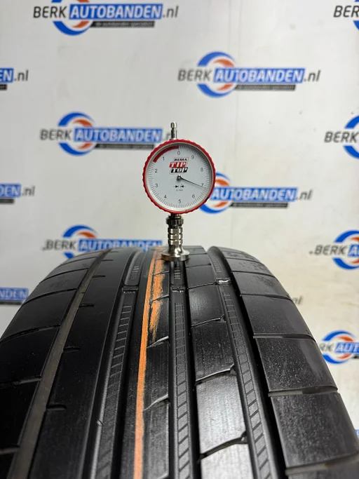 2x Goodyear Eagle F1 Asymmetric 3 235/65 R18 106W SUV 235/65/18 2356518 (Prijs = 2 banden)