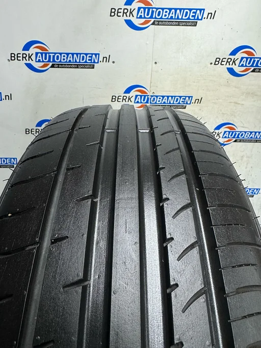 4x Falken Azenis FK253CC (DEMO) 215/50 R18 92W 215/50/18 2155018 (Prijs = 4 banden)