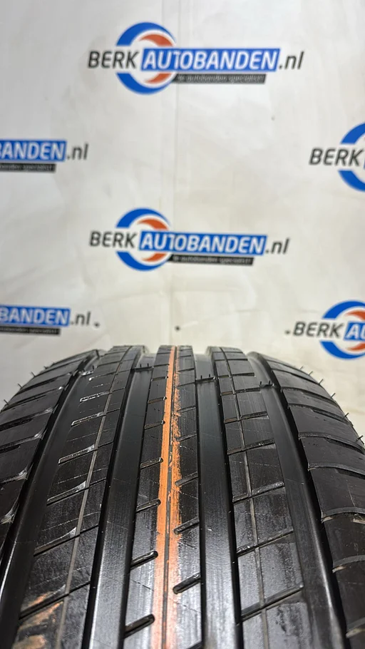 2x Michelin Latitude Sport 3 (DEMO) 235/55 R19 101Y 235/55/19 2355519 (prijs = 2 banden)