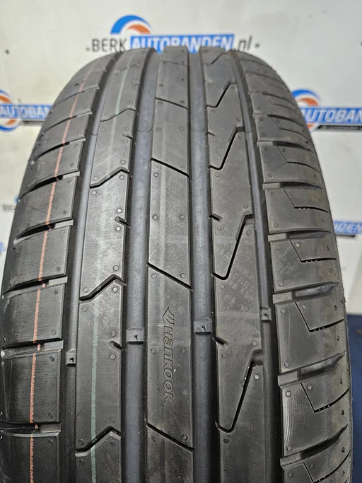 2x Hankook Ventus Prime 3 * (DEMO) 205/60 R17 97W 205/60/17 2056017 (prijs = 2 banden)