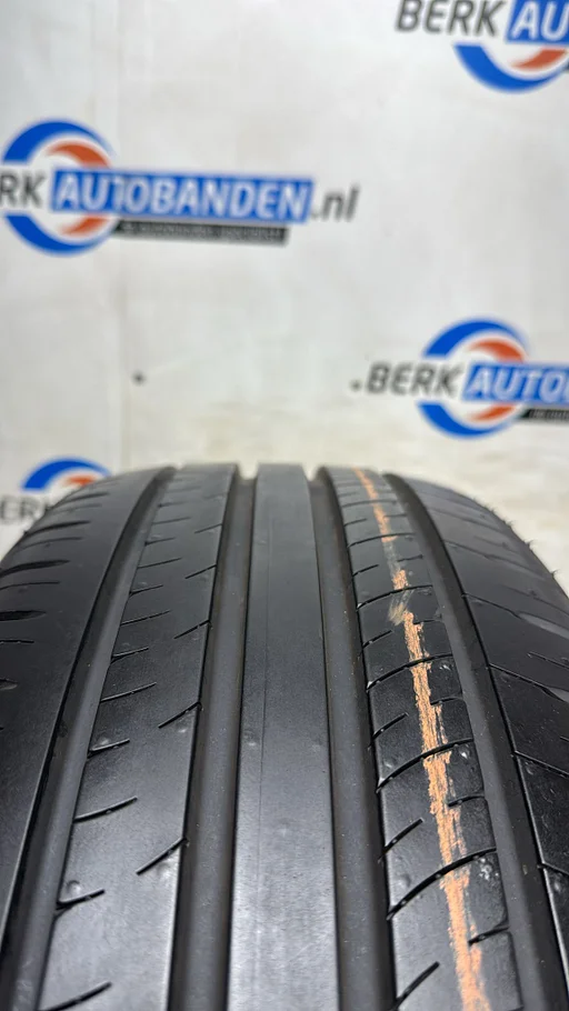 2x Dunlop Enasave EC300+ (DEMO) 215/60 R17 96H 215/60/17 2156017 (prijs = 2 banden)