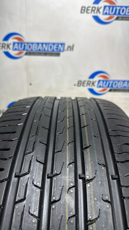 2x Continental Ecocontact 6 * (DEMO) 225/55 R17 97W 225/55/17 2255517 (prijs = 2 banden)