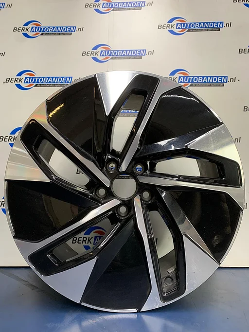 Originele 19 inch Volkswagen Hamar velgen 5x112x57.1 8J ET45 (ID4 / ID5 / ID7 / Enyaq / Q4 / E-Tron)