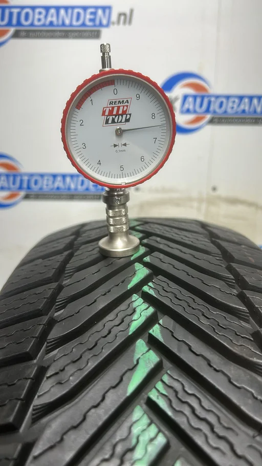 4x Michelin Alpin 6 195/55 R20 95H 195/55/20 1955520 (Prijs = 4 banden)