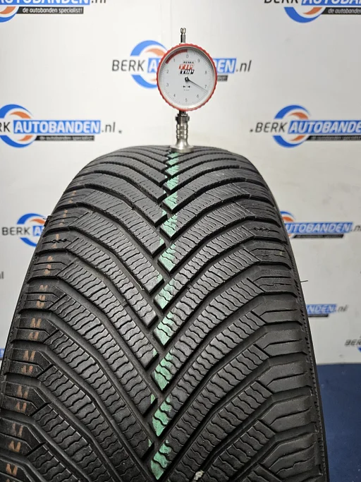 4x Michelin Alpin 7 XL 205/55 R19 97H 205/55/19 2055519 (prijs = 4 banden)