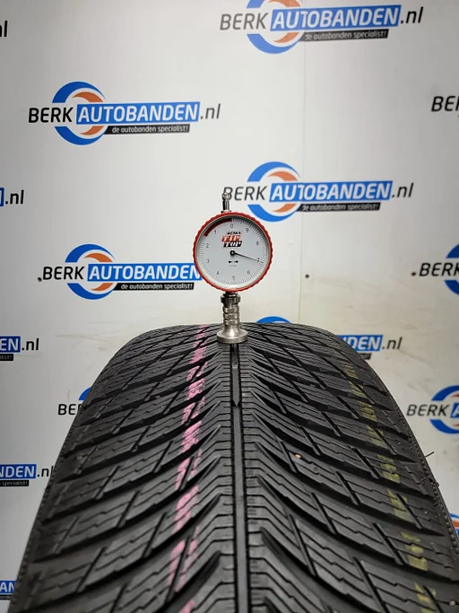 2x Michelin Pilot Alpin 5 XL 225/50 R18 99V 225/50/18 2255018 (prijs = 2 banden)